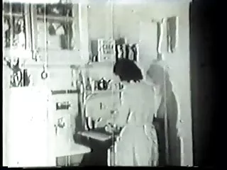 Hentai serveerster met grote sex film vingeren tieten