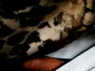 Schattige Britse tiener naakt op sex film vingeren camera