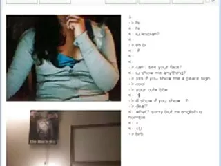 Amateur Aziatische leuke sexfilmpjes meid praatte in zuigende boner